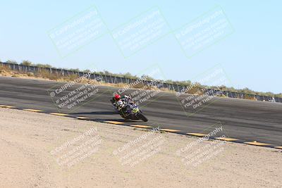media/Nov-17-2024-CVMA (Sun) [[1fec520723]]/Race 11-Amateur Supersport Open/
